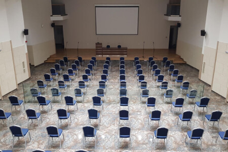 Конферентно оборудване хотелска мултифункционална зала Оборудване на конферентни зали