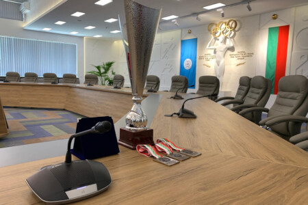 Конферентна система НСА-"Васил Левски" Дискусионна микрофонна система BOSCH Оборудване на конферентни зали