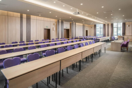 Конферентно оборудване хотел Йегерхов Пловдив Оборудване на конферентни зали