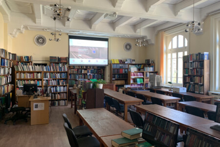 Продажба, доставка и инсталация на професионално презентационно оборудване Продажба на конферентна техника и оборудване