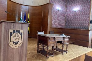 Минна Дирекция гр. Перник - Озвучителна система и дискусионна микрофонна система BOSCH, конферентна катедра и конферентно обзавеждане Продажба на конферентна техника и оборудване
