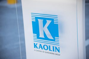 Проектиране, изработка и брандиране на катедра Продажба на конферентна техника и оборудване